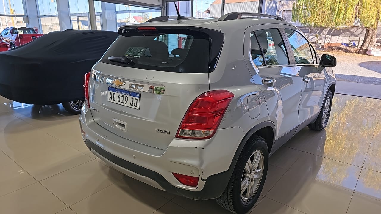 Chevrolet Tracker  1.8 LTZ 4×2 Premier MT
