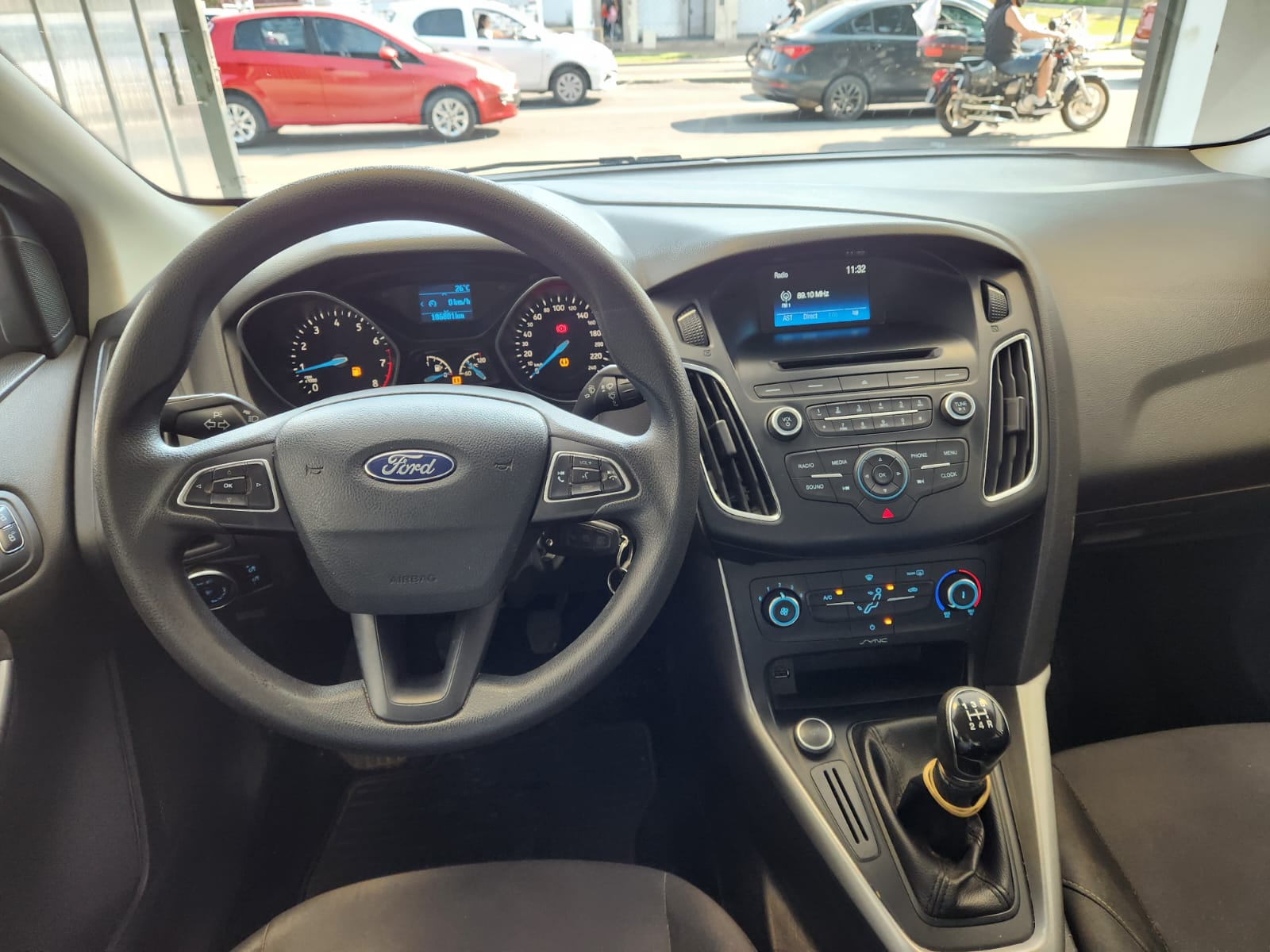 Ford Focus S 1.6 4P