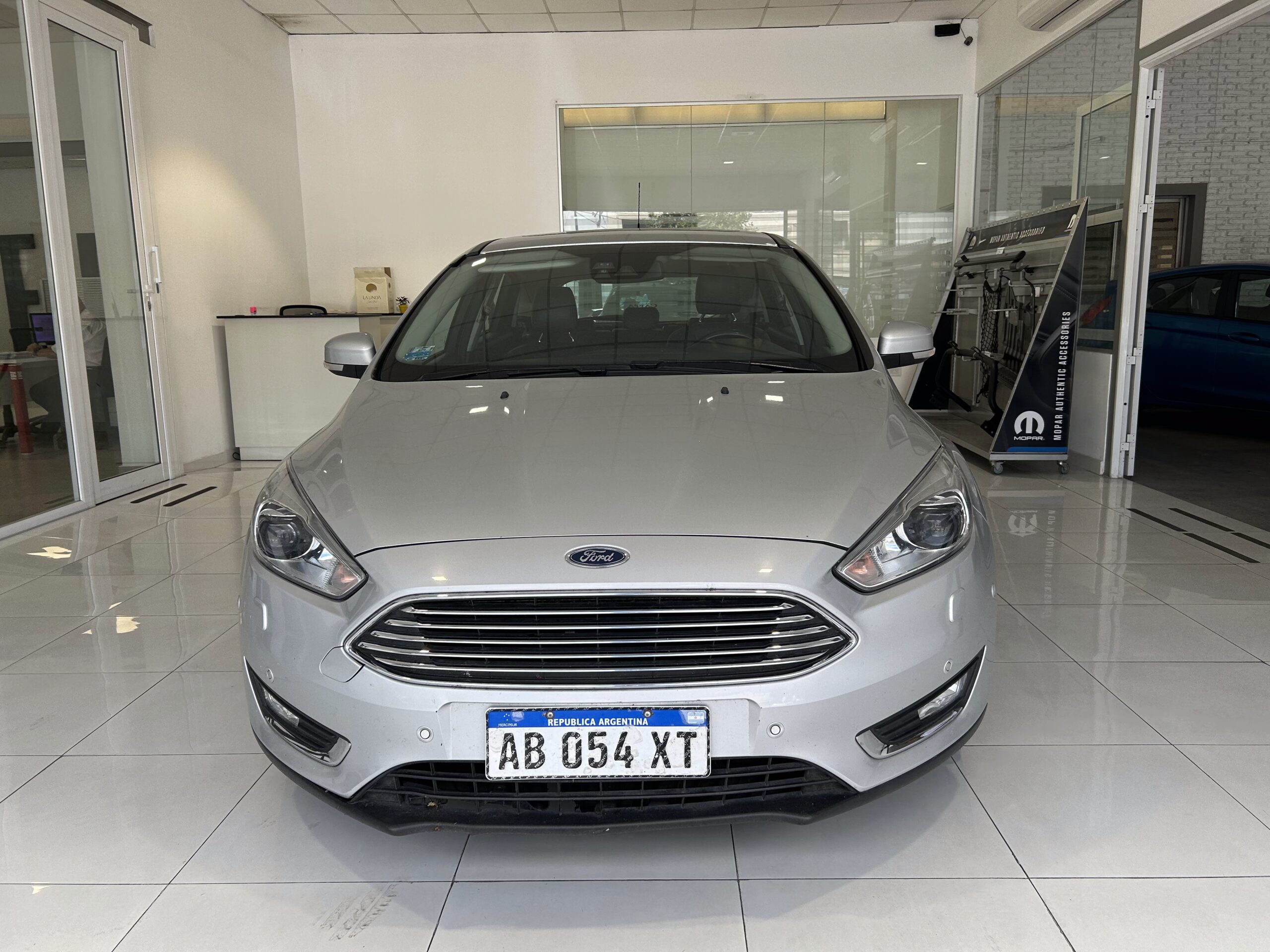 Ford Focus Titanium 2.0 AT
