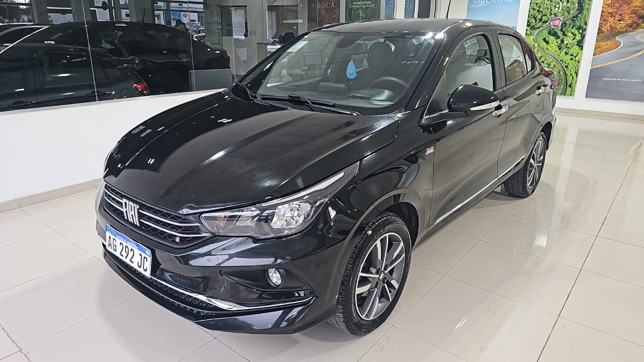 Fiat Cronos Precision 1.3 CVT