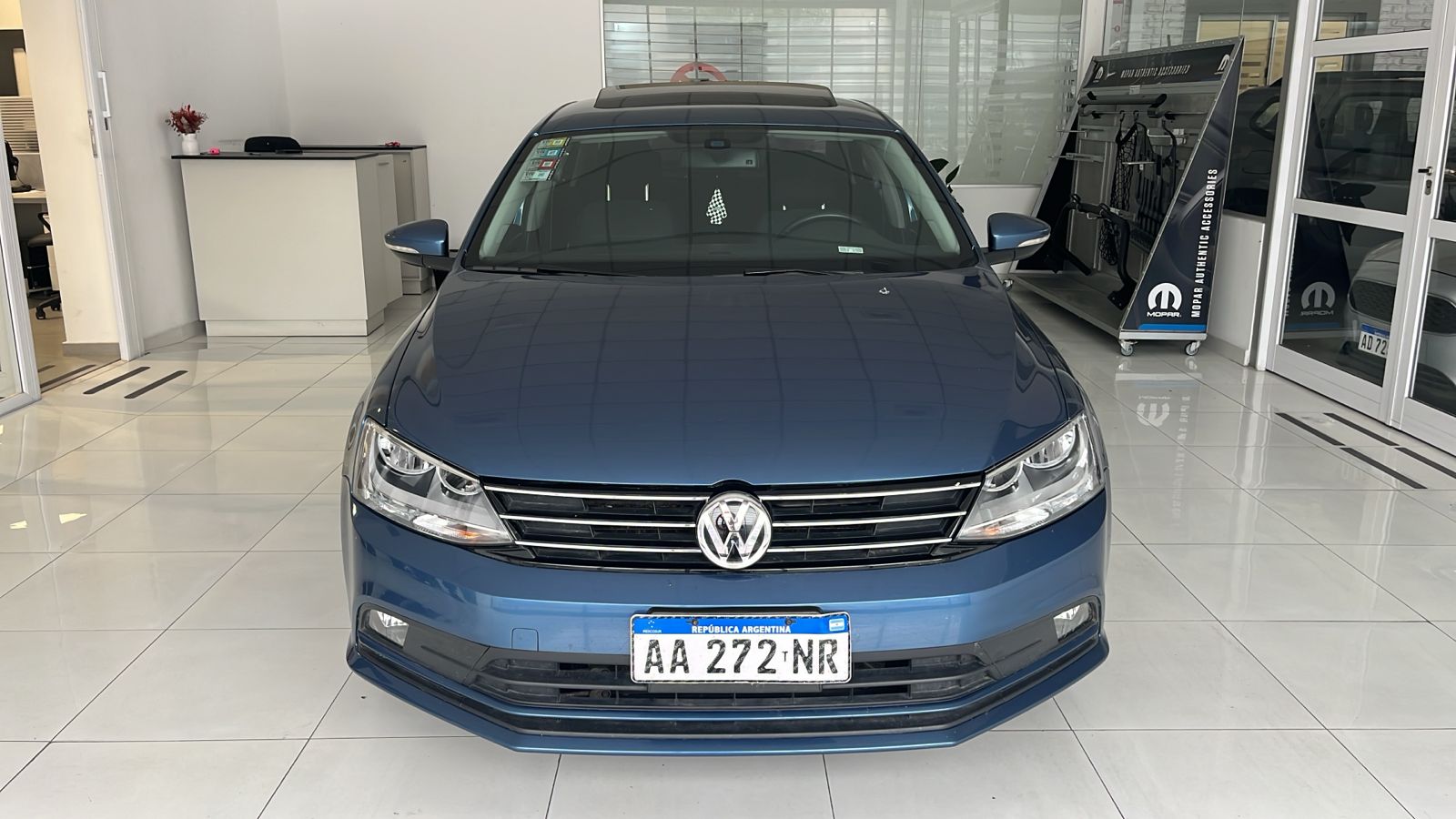 Volkswagen Vento 2.5 R5 150 HP Luxury